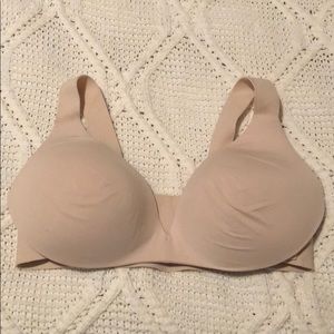 Victoria’s Secret Padded wireless bra